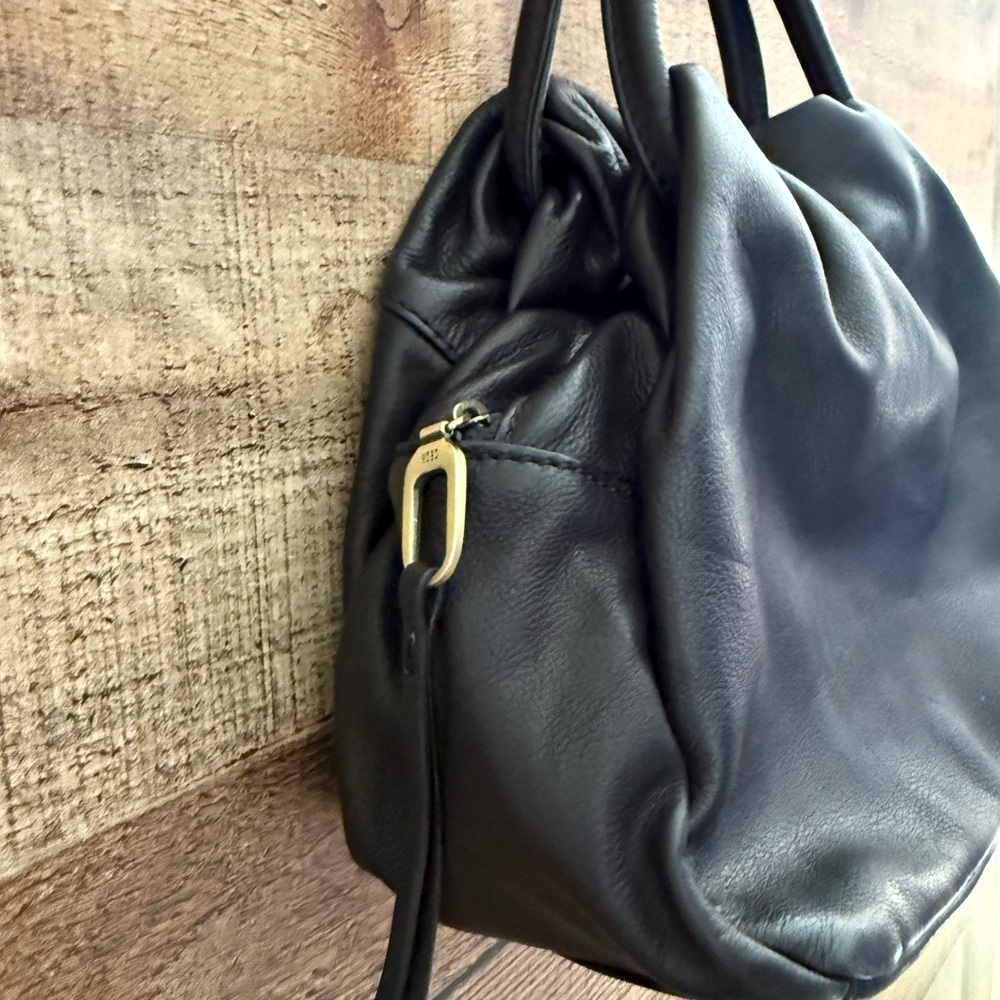 NWOT Hobo International Darling Leather Crossbody - Picture 8 of 14